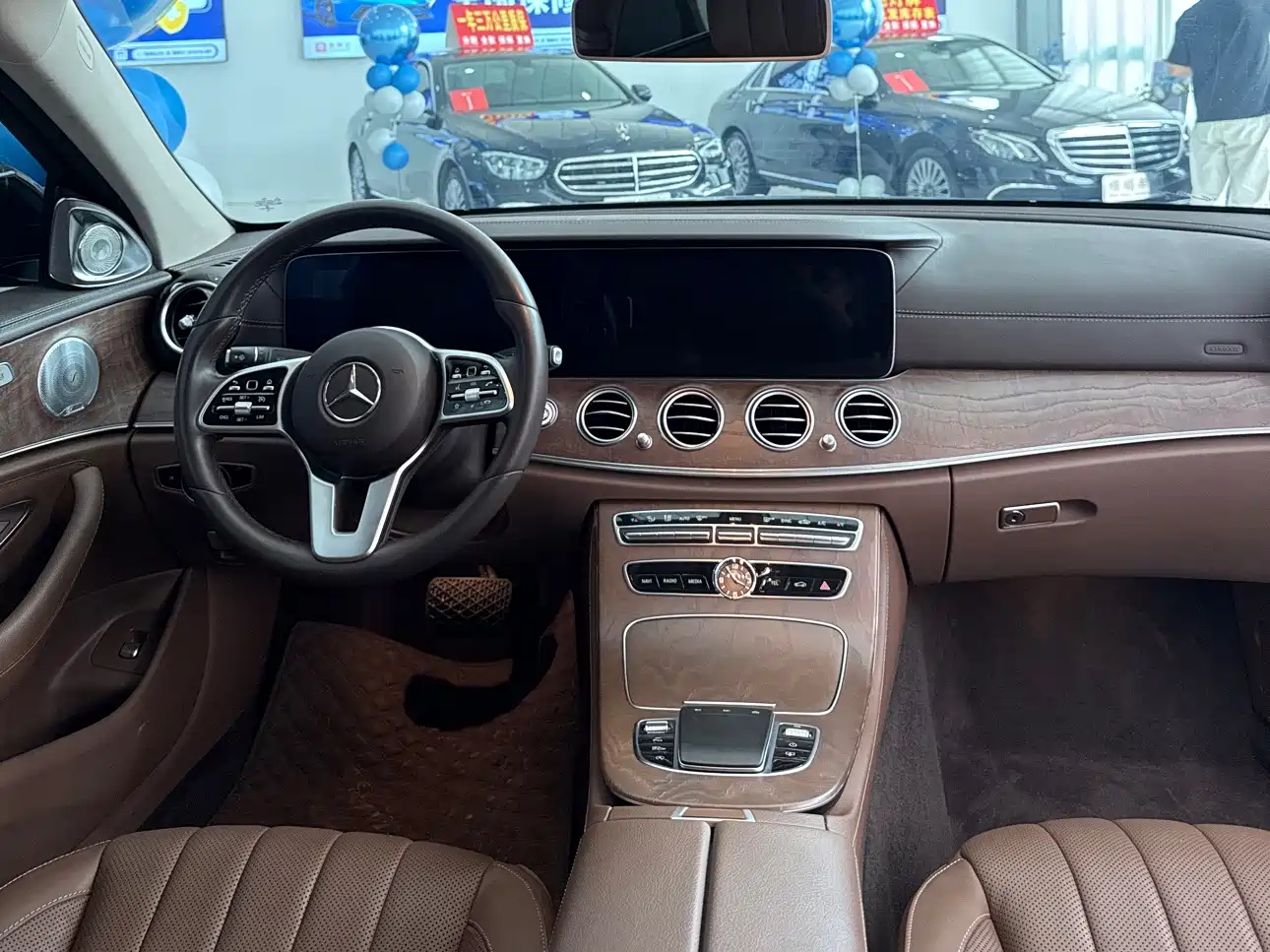 Mercedes-Benz E-Class 2020 Facelift E 300 L Exclusive фото 12