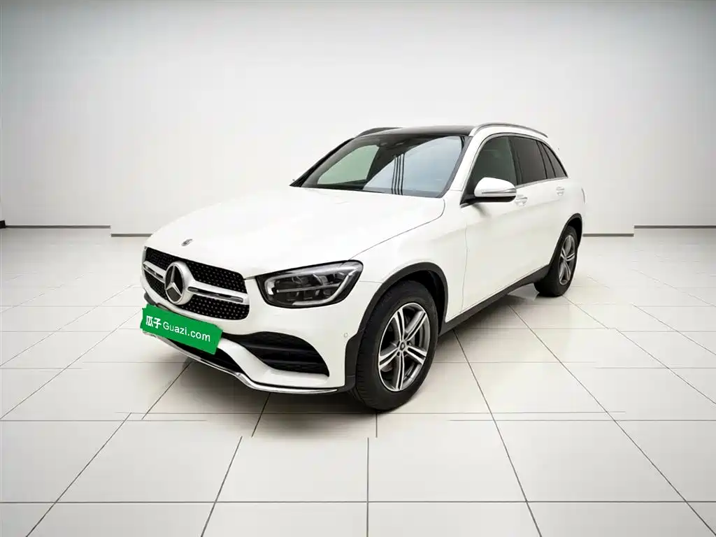 Mercedes-Benz GLC 2020 GLC 260 L 4MATIC Luxury фото 2