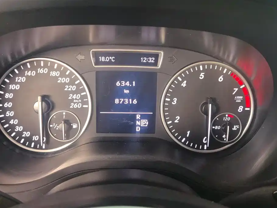 Mercedes-Benz B-Class 2012 B 180 фото 14