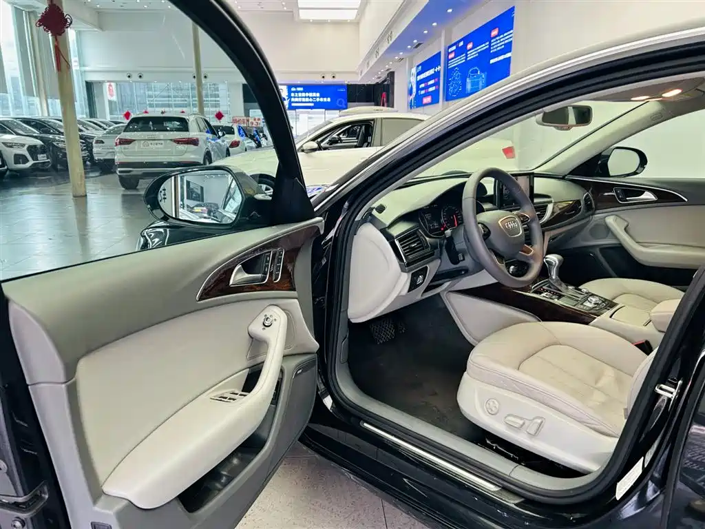 Audi A6L 2014 30 FSI Luxury фото 20