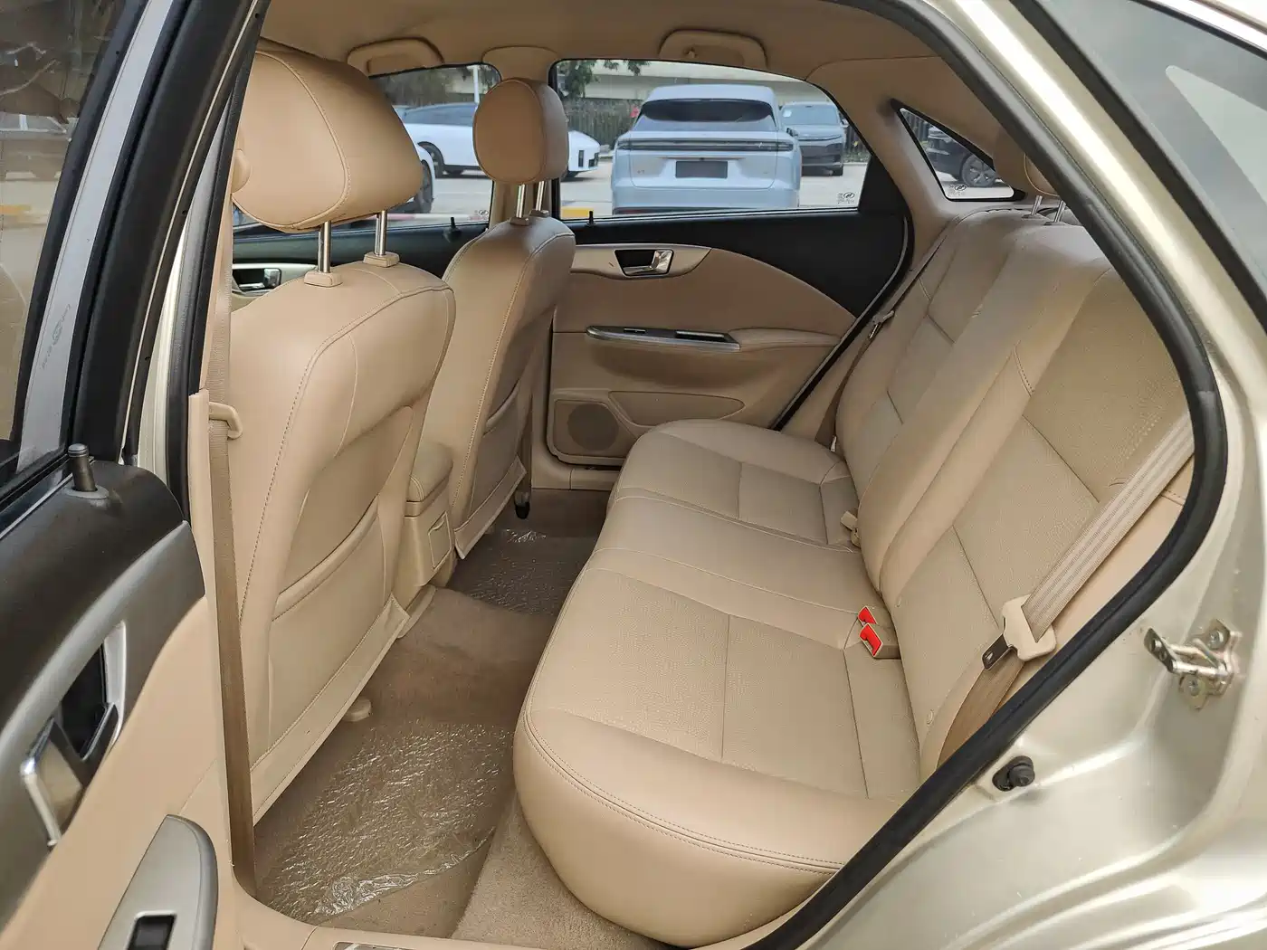 Buick Excelle 2013 1.5L Automatic Classic фото 9