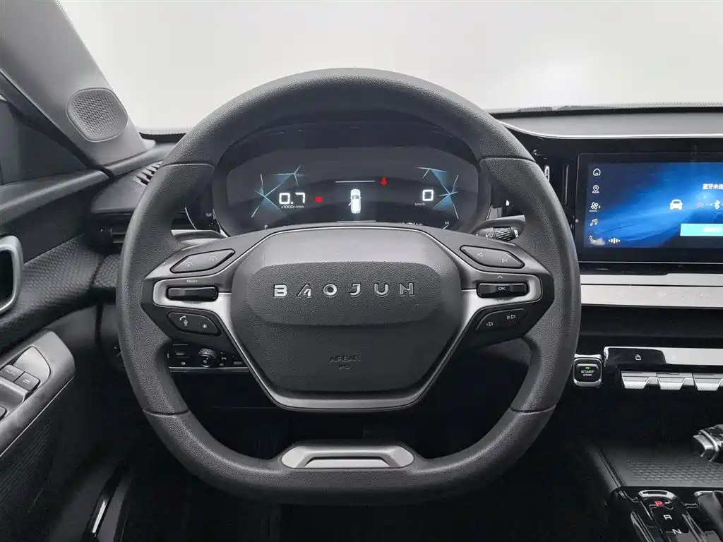 Baojun Valli 2021 1.5T Yili Ranch CVT Luxury фото 11