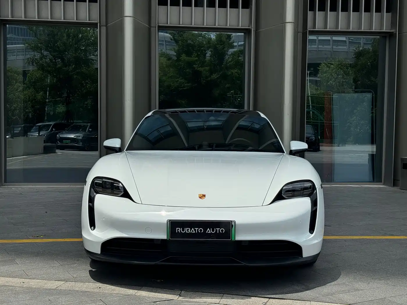 Porsche Taycan 2020 Taycan фото 5