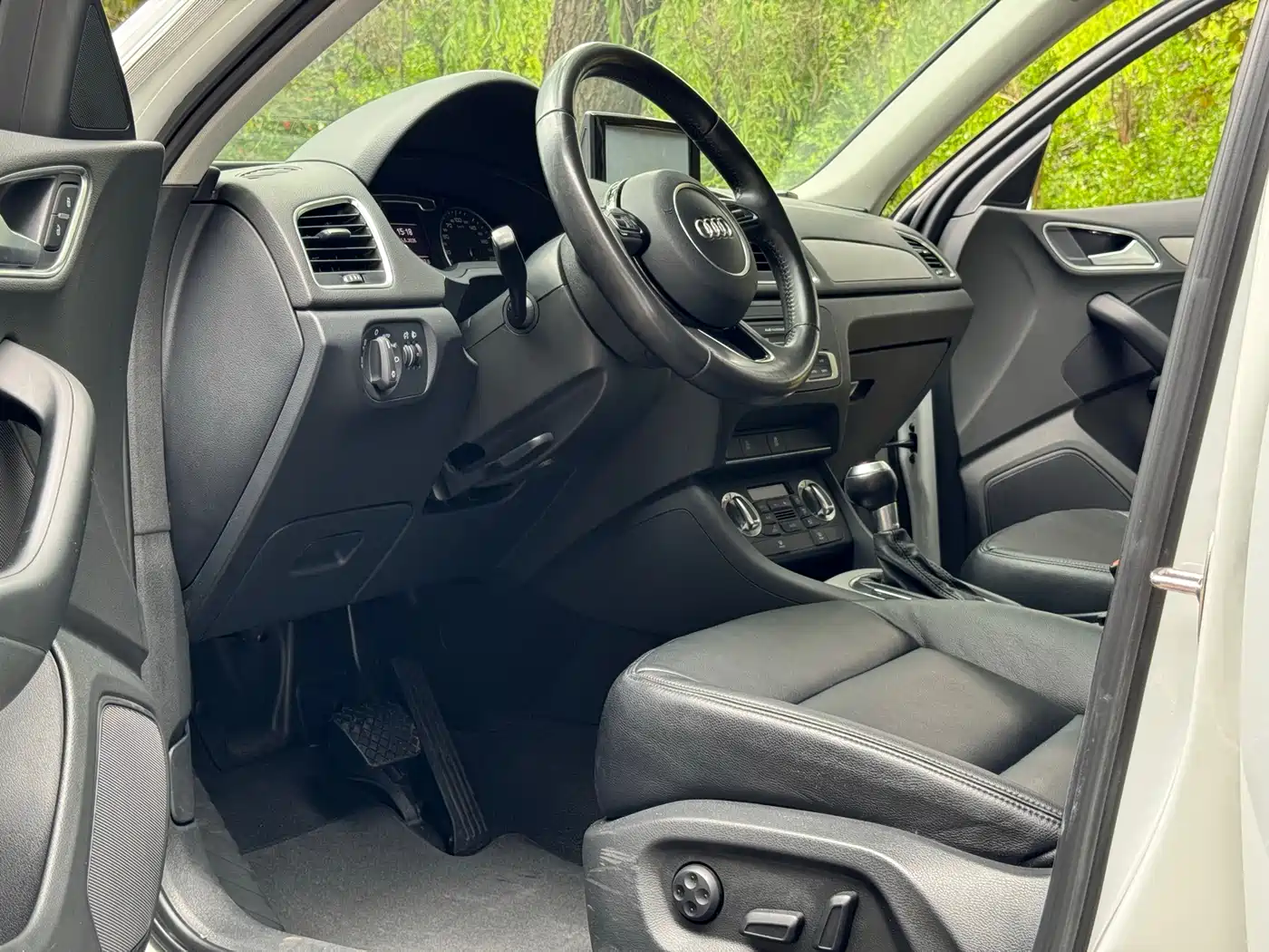 Audi Q3 2015 30 TFSI Progressive фото 4