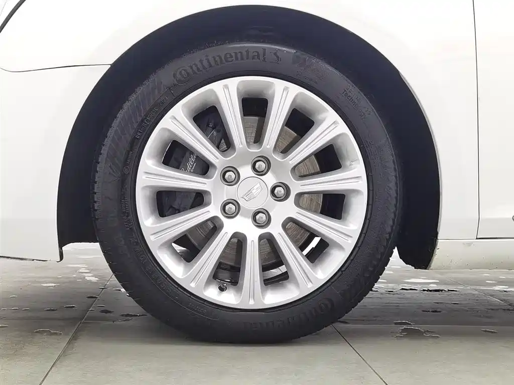 Cadillac XTS 2017 28T Elite фото 17