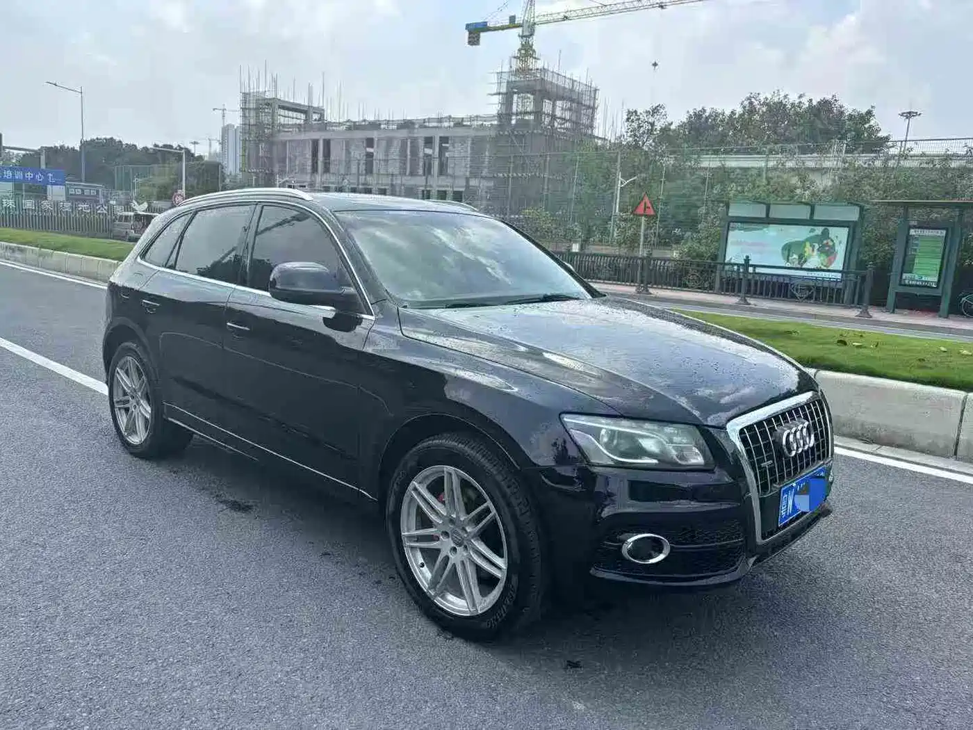 Audi Q5 (Import) 2010 2010 3.2FSI Sport