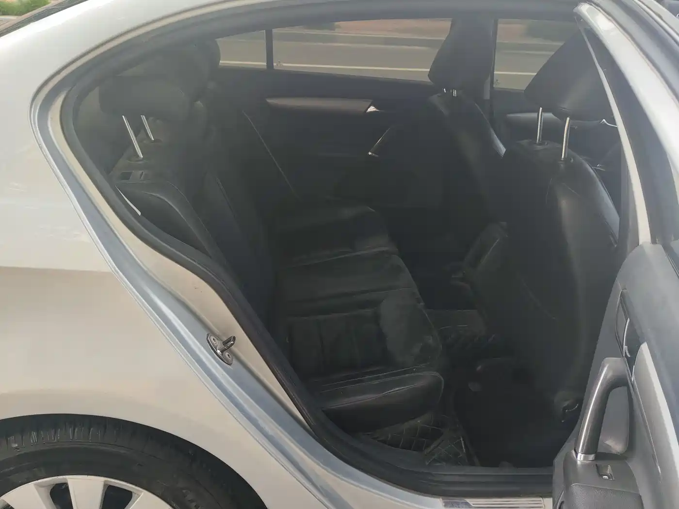 Volkswagen Lavida 2013 Facelift 1.4TSI Manual Comfort фото 9