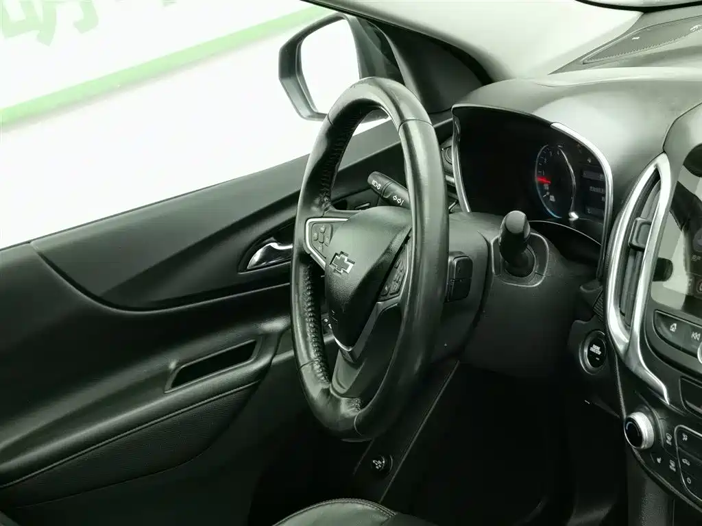 Chevrolet Equinox 2019 Redline 550T Automatic AWD Explorer RS Edition (China V) фото 22