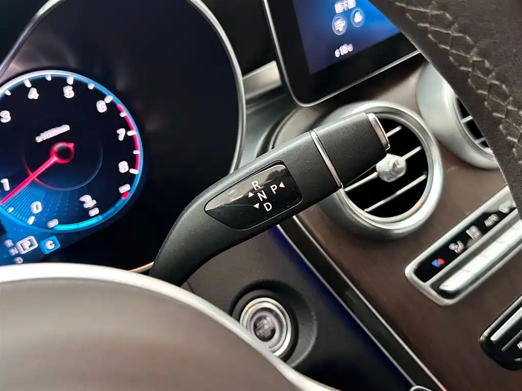 Mercedes-Benz GLC 2021 GLC 300 L 4MATIC Sporty фото 16