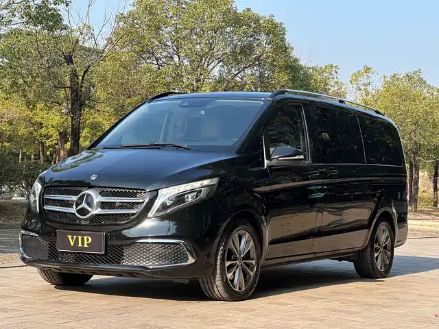 Mercedes-Benz V V 260, Navigator