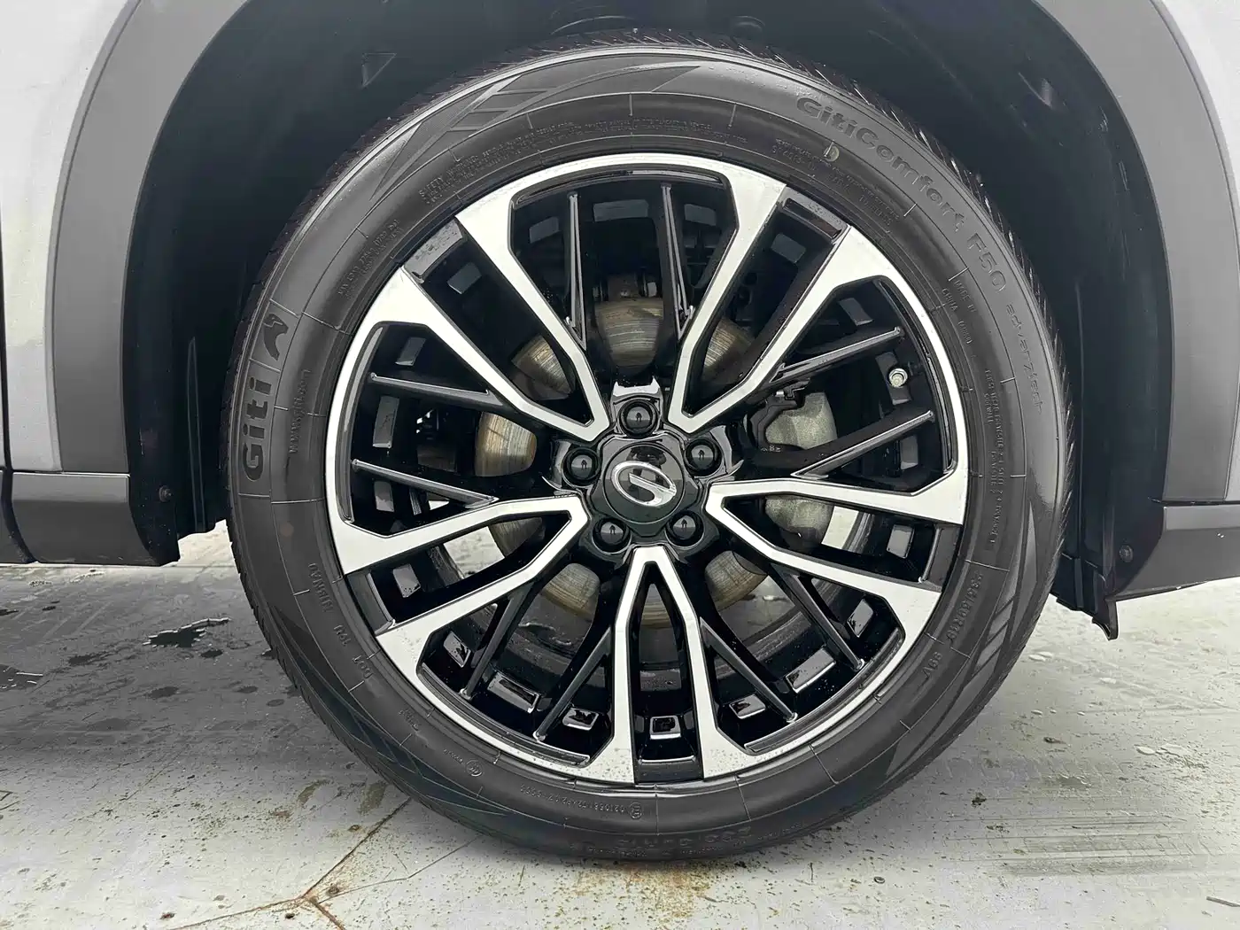 GAC Trumpchi Trumpchi GS4 PLUS 2022 270T Automatic Galaxy Edition фото 8