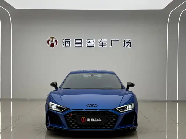 audi r8