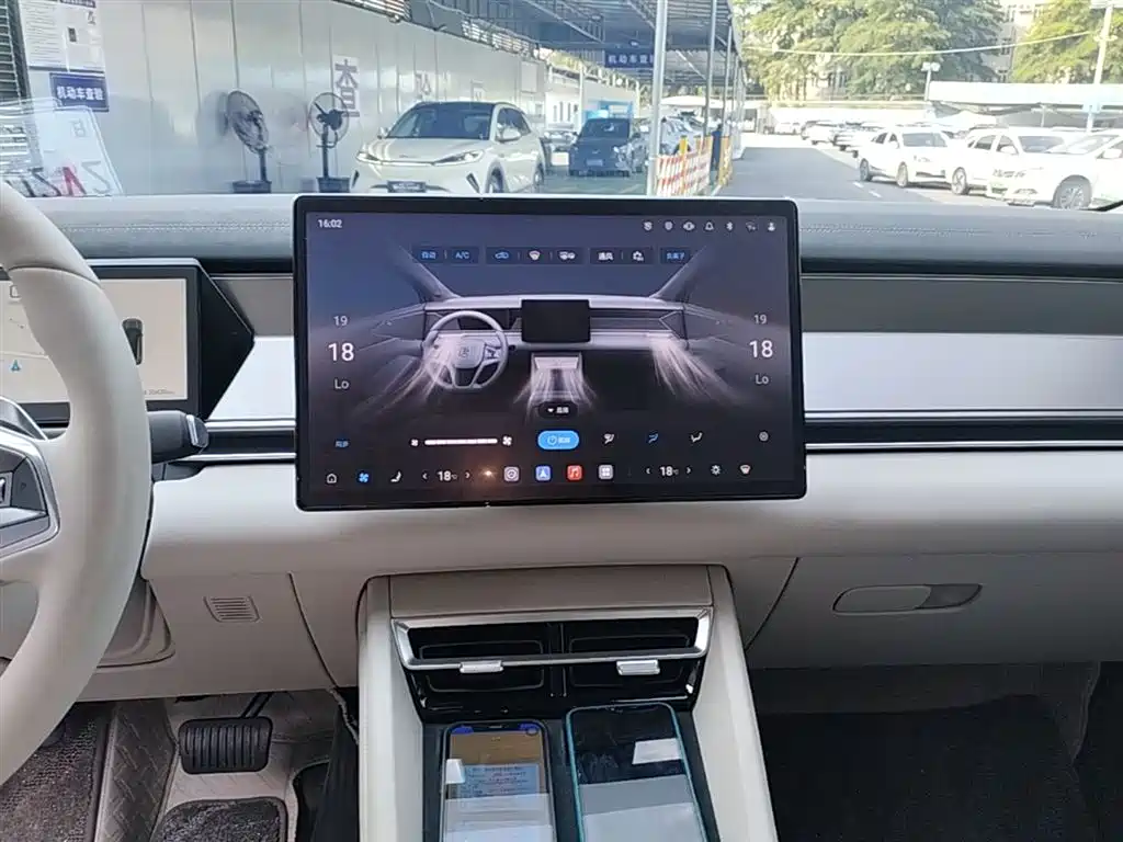 BYD Tang L 2025 DM 200KM AWD LiDAR Flagship фото 13
