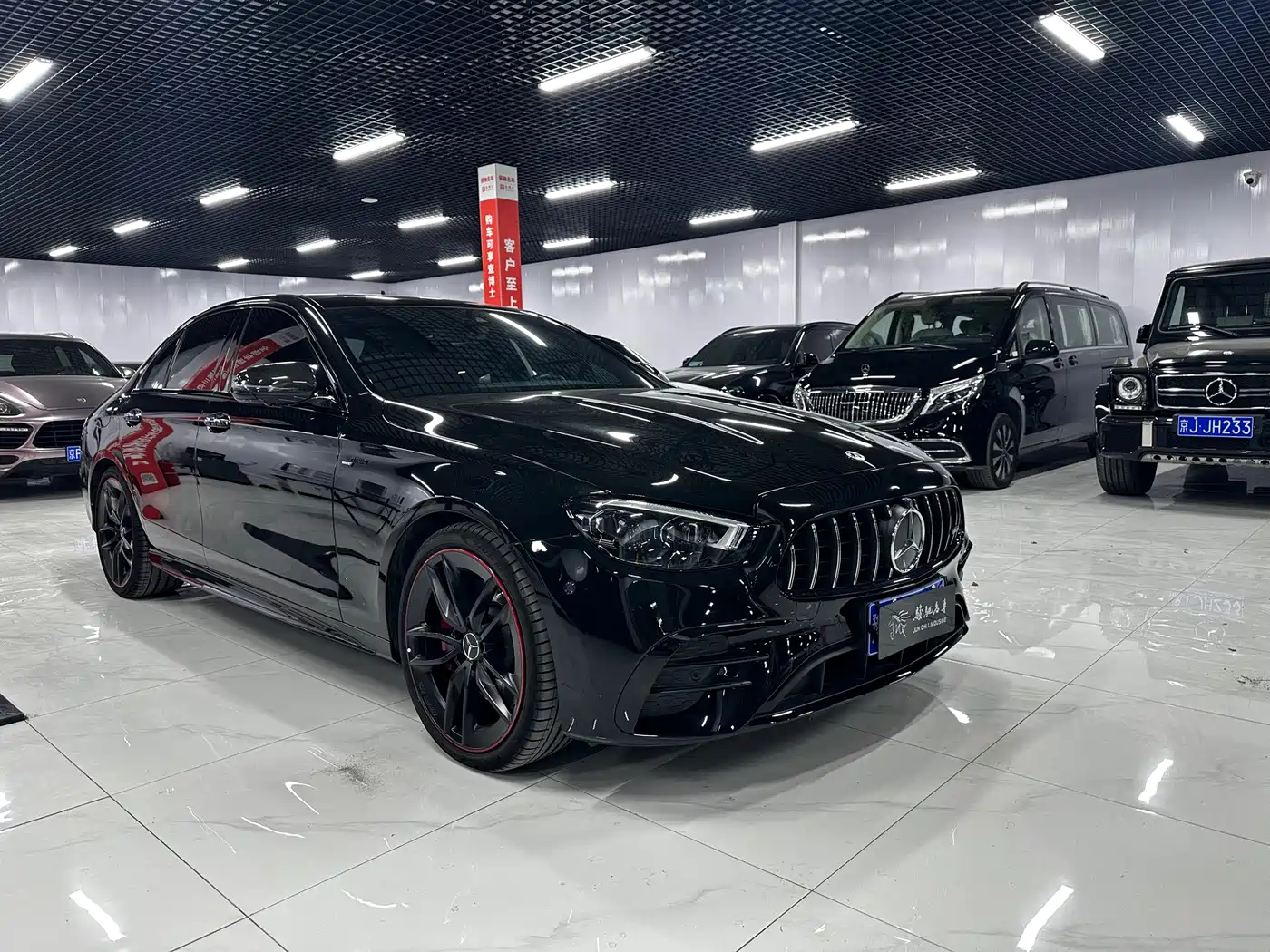 MERCEDES-BENZ E CLASS AMG