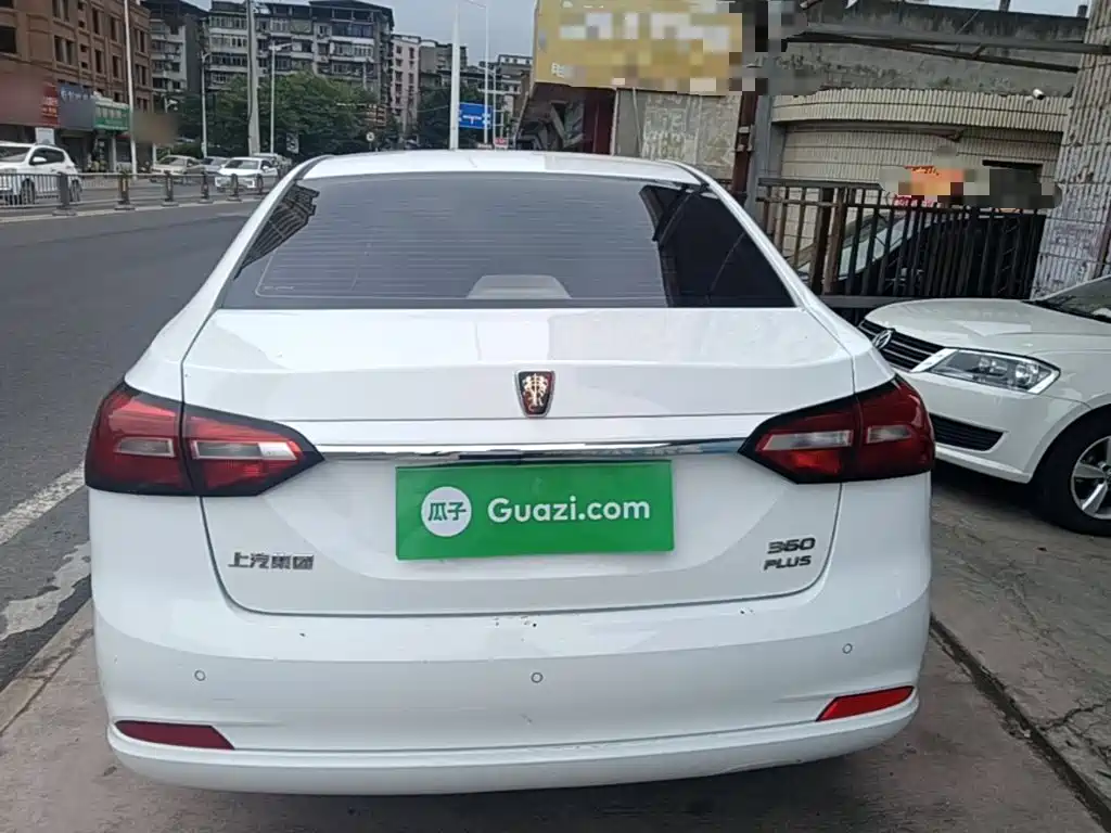 Фото 6 - Roewe 360