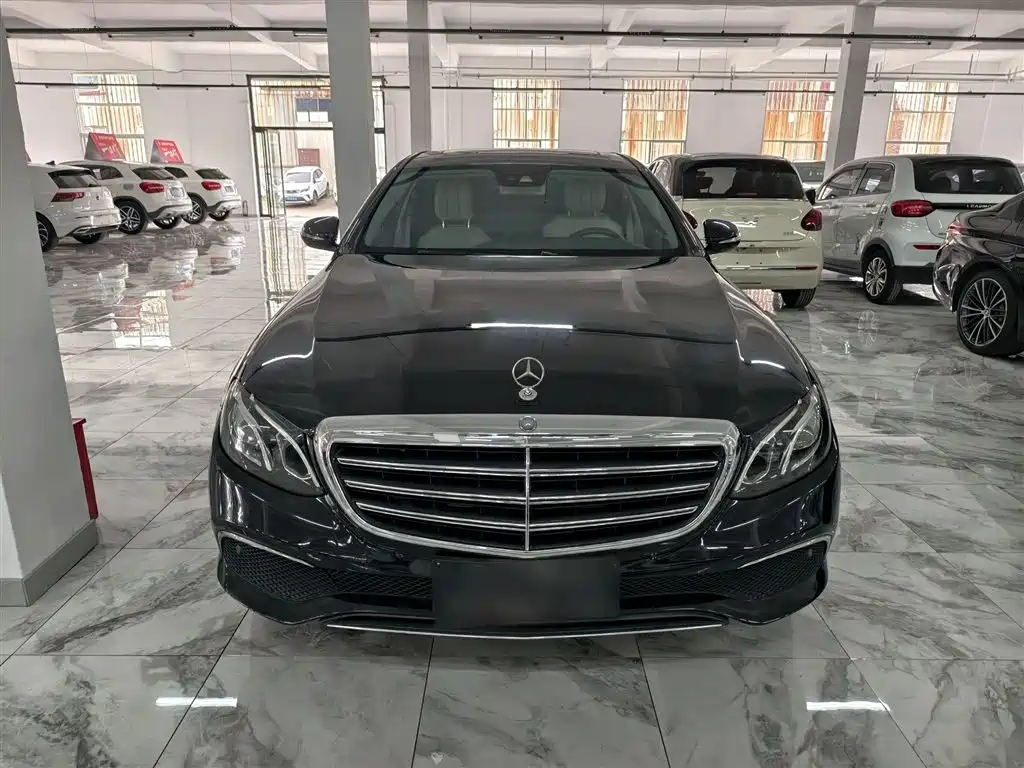 Mercedes-Benz E-Class 2016 E 300 L Fashion Type фото 3