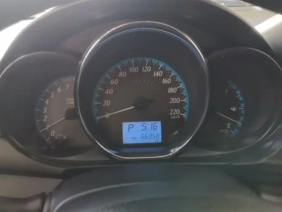 Toyota YARiS L Zhi Xuan 2019 1.5E CVT MeiDong Edition China VI фото 14
