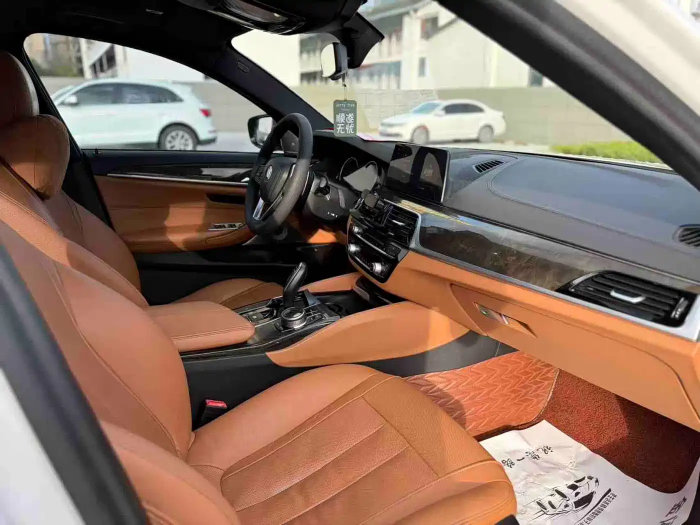 BMW 5 Series 2018 530Li Leading M Sport Package фото 8