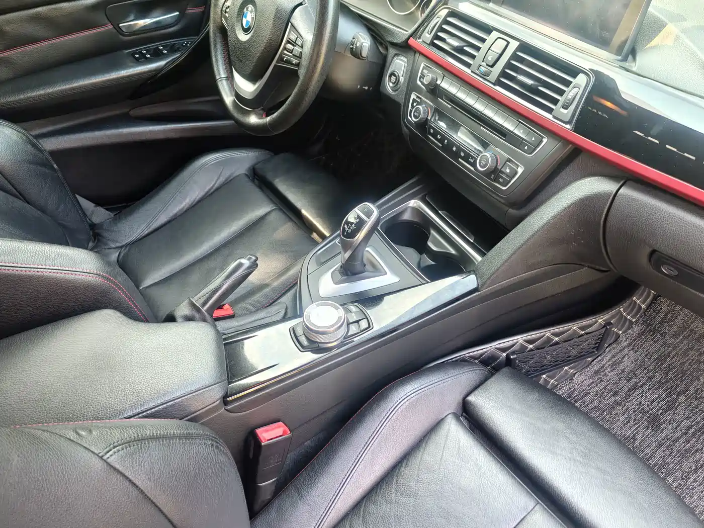 BMW 3 Series (Import) 2013 2013 320i Sport Design Package