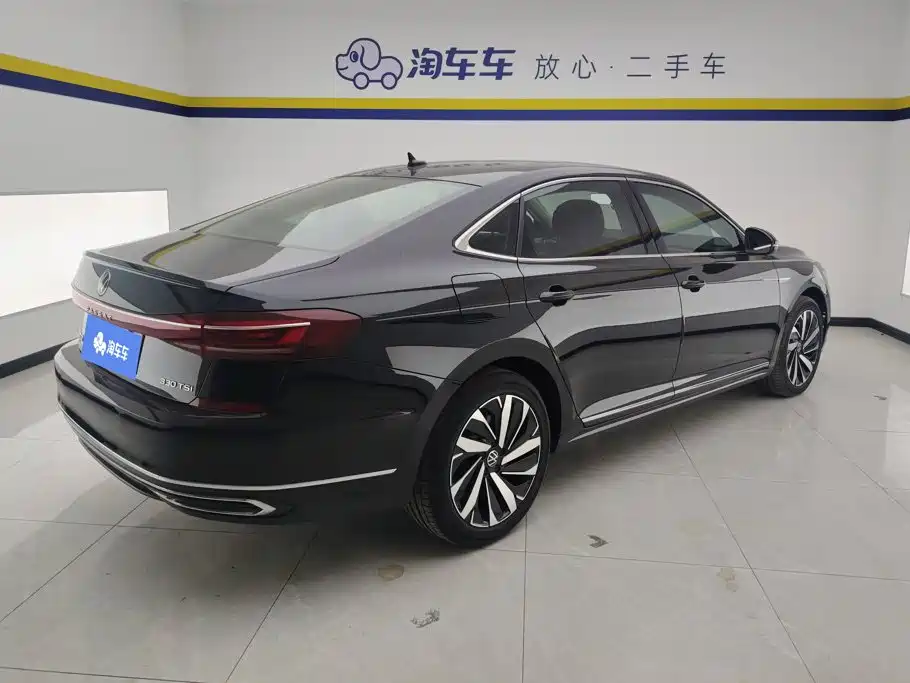 Фото 3 - Volkswagen Passat
