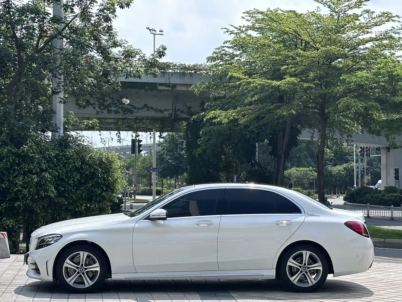 Mercedes-Benz C-Class 2019 Facelift C 260 L Sport фото 3