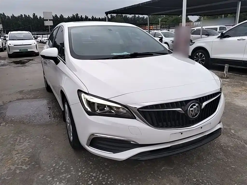 Buick Verano 2018 Sedan 15S Automatic Progressive фото 4