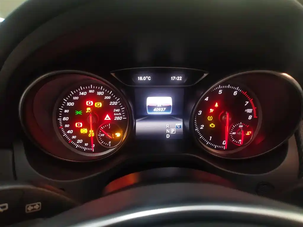 Mercedes-Benz GLA 2019 GLA 200 Fashion фото 10