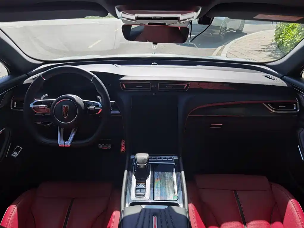 Hongqi H6 2025 Model 2.0T Fashion Edition фото 5