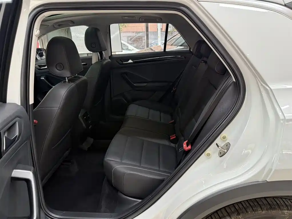 Volkswagen T-ROC 2022 280TSI DSG 2WD Comfort PLUS фото 22