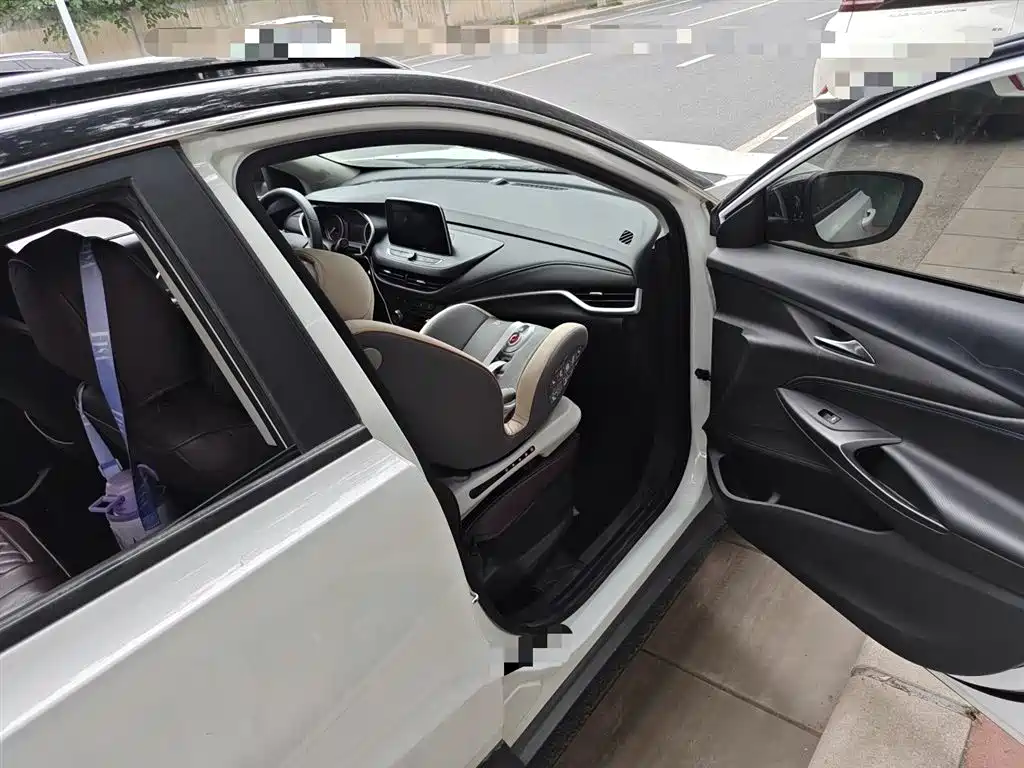 Buick Encore 2021 332T CVT Elite фото 20