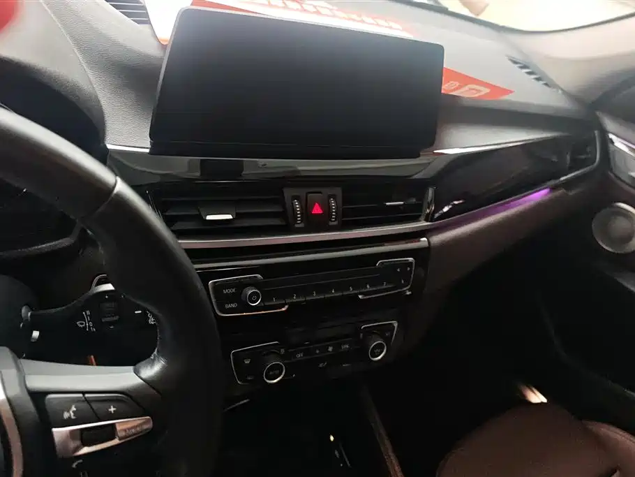 BMW X1 2022 sDrive20Li Premium фото 13