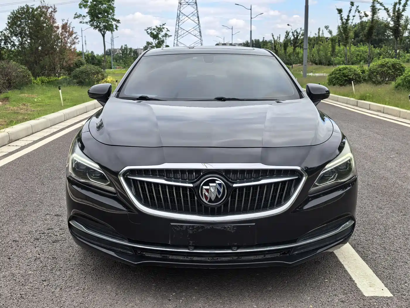 Buick LaCrosse 2018 Model 20T Elite Edition фото 3