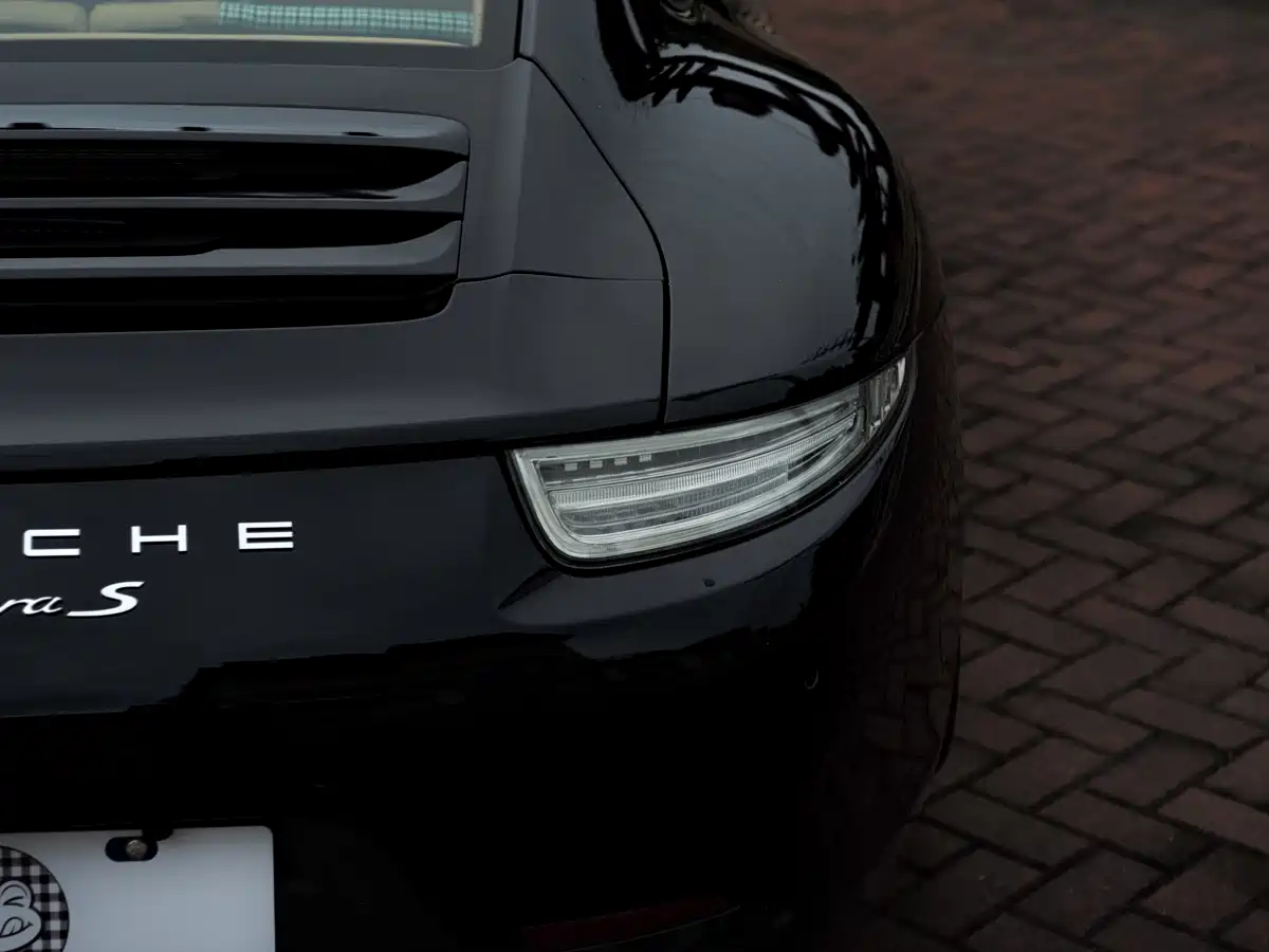 Porsche 911 2012 Carrera S 3.8L фото 6