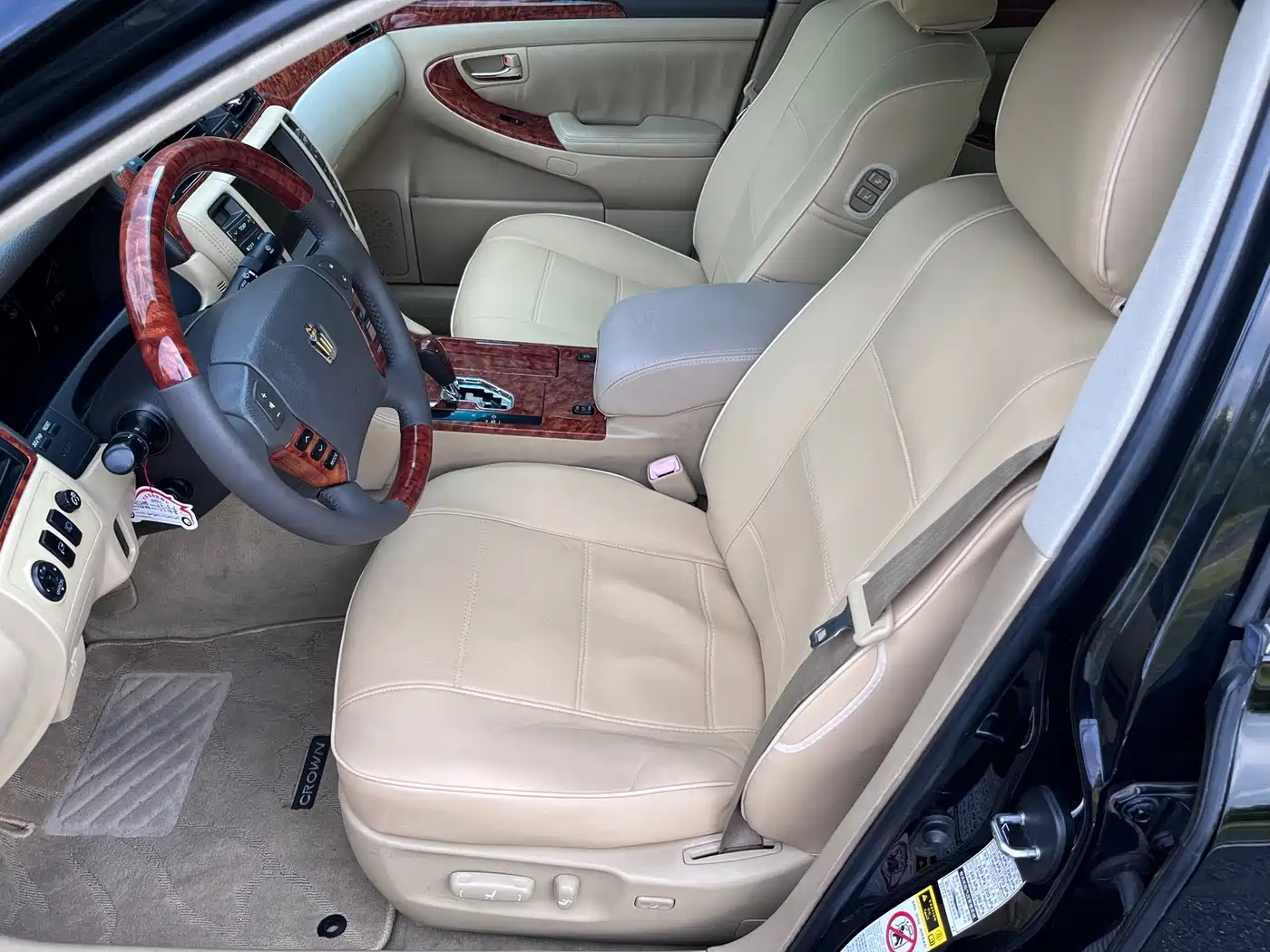 Toyota Crown 2005 Model 3.0L Royal Saloon фото 8