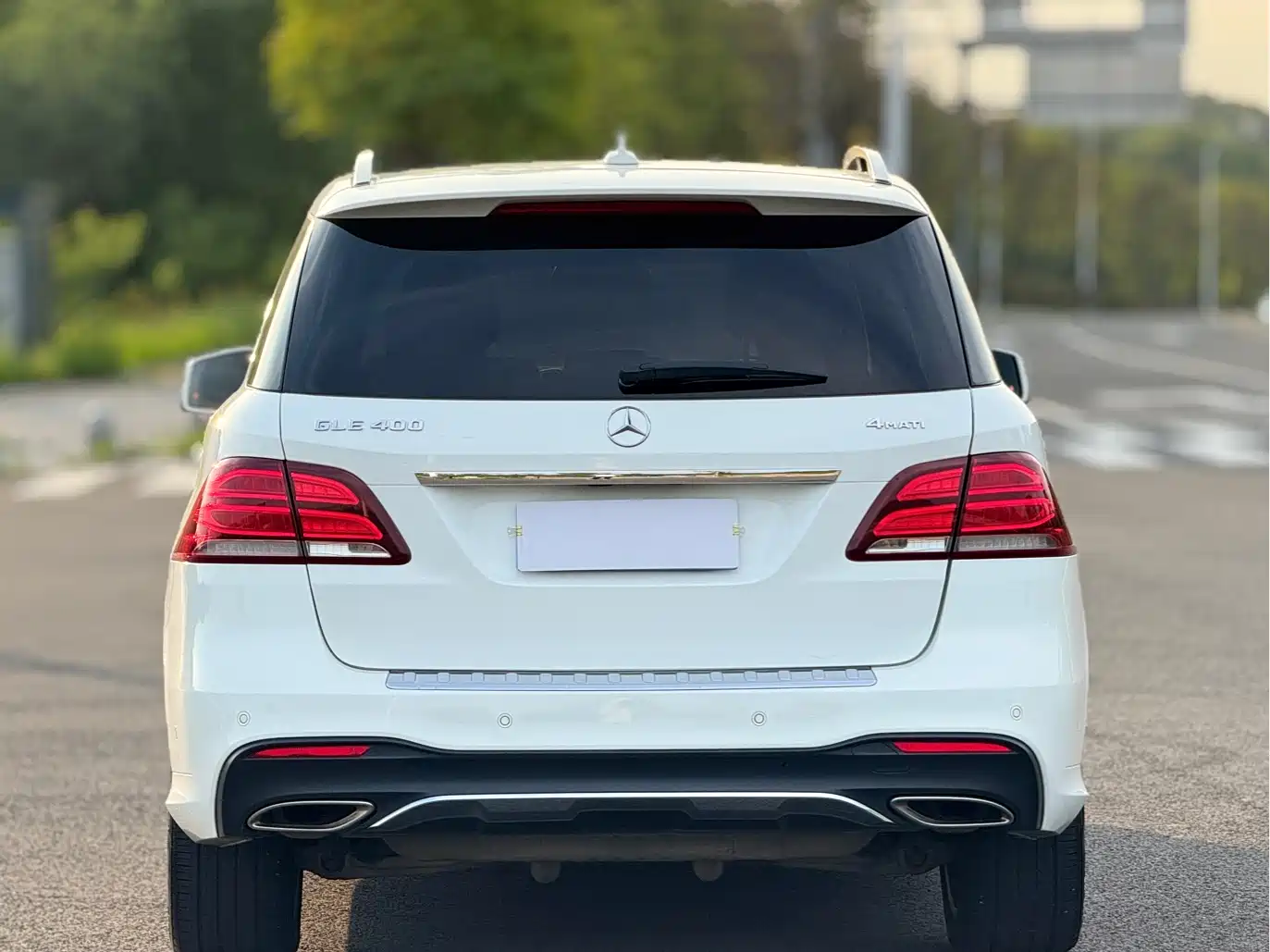 Mercedes-Benz GLE 2018 GLE 400 4MATIC Ultimate Edition фото 15