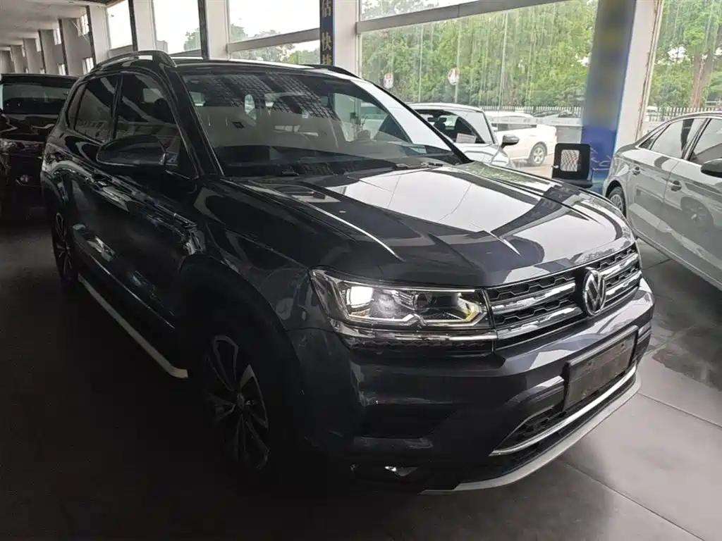 Volkswagen Tharu 2019 Model 330TSI 4WD Flagship Edition China VI фото 4
