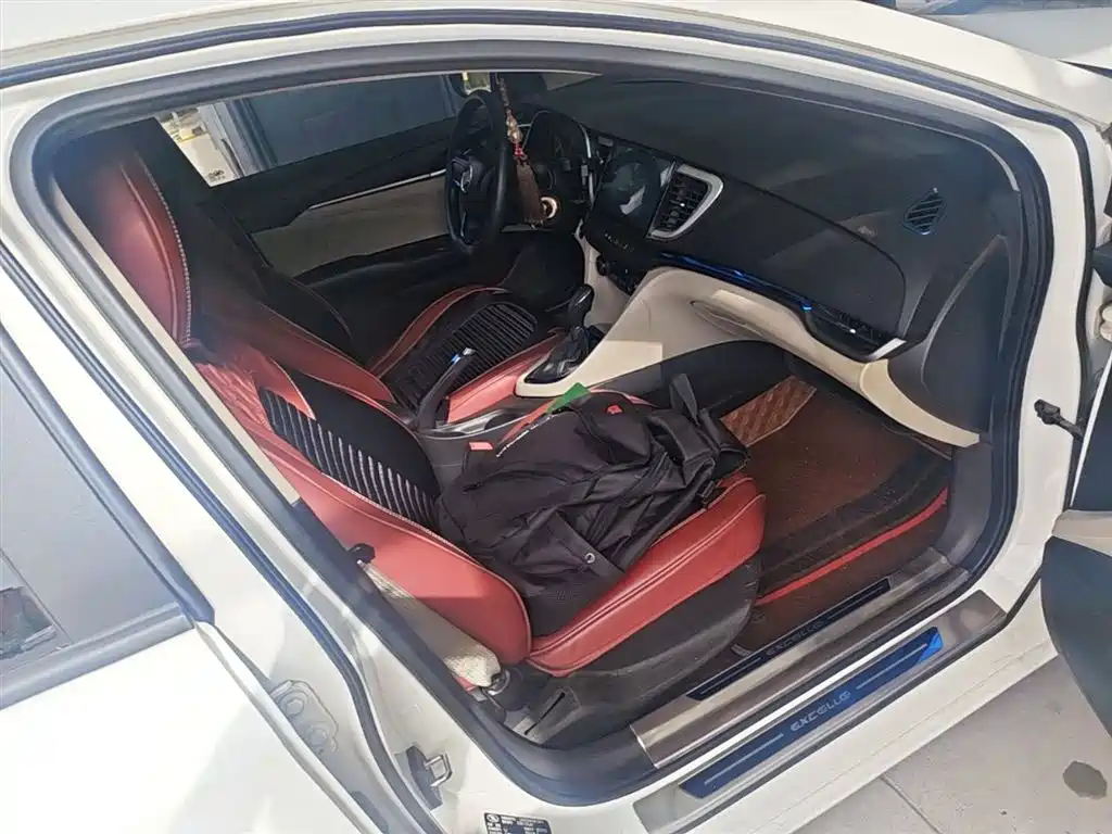 Buick Excelle 2018 15T DCT Progressive (China V) фото 25