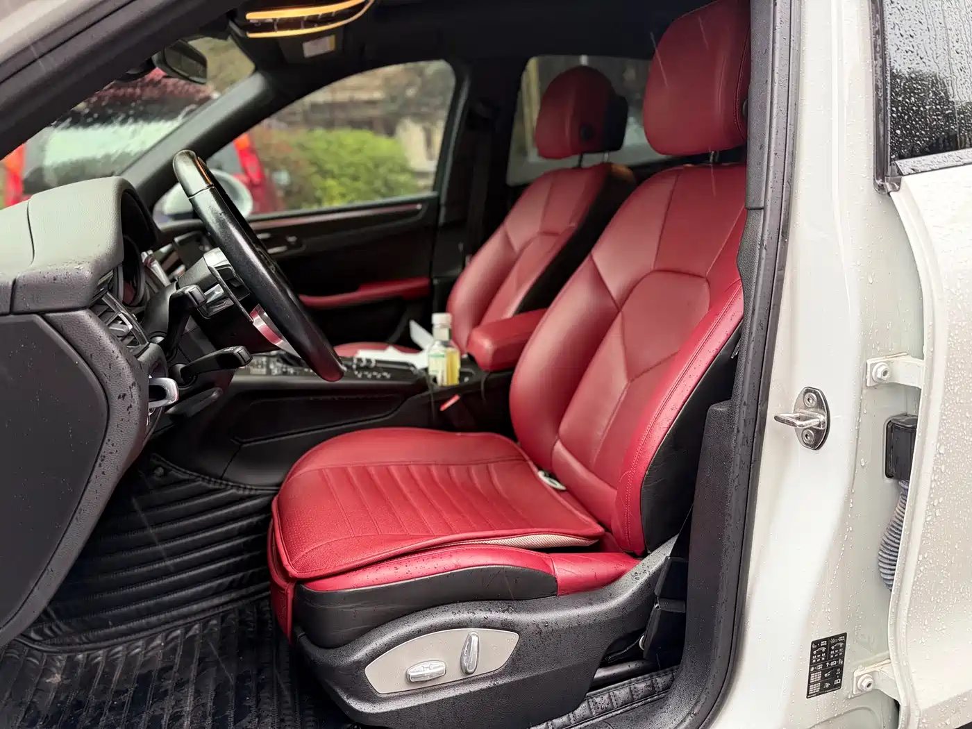 Porsche Macan 2018 Macan 2.0T фото 8