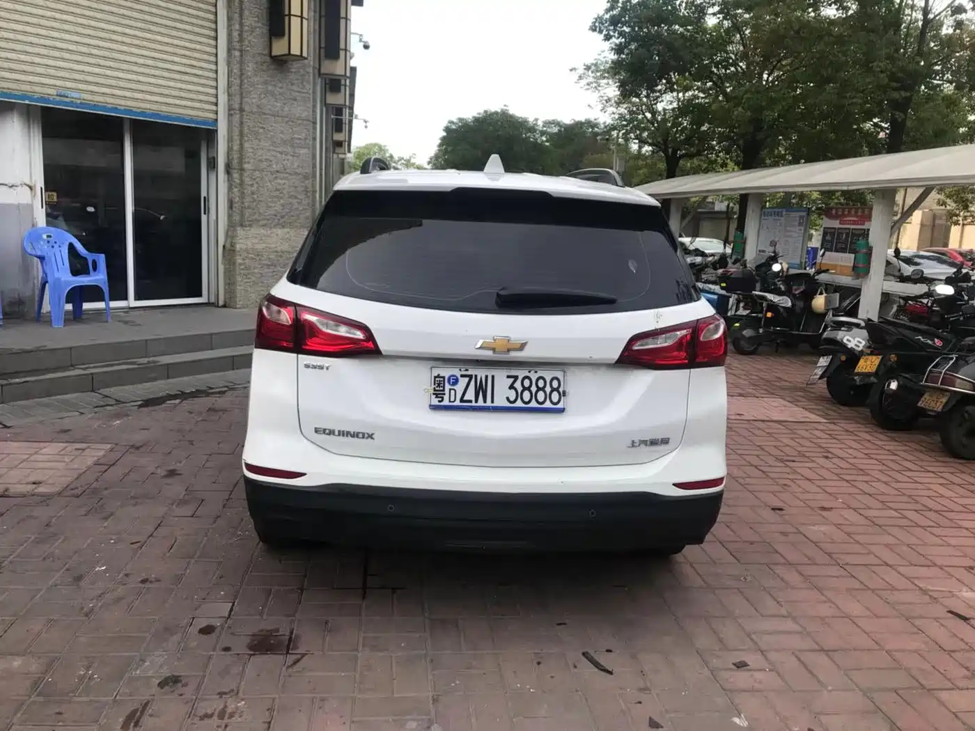 Chevrolet Equinox 2018 535T Automatic Galloping Edition фото 9