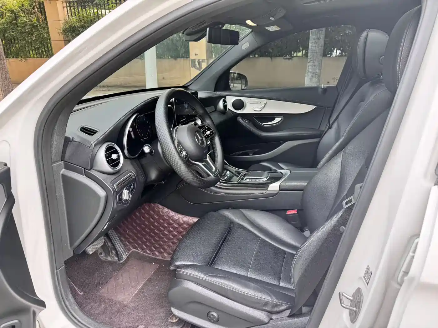 Mercedes-Benz GLC 2022 Facelift GLC 260 L 4MATIC Dynamic фото 3