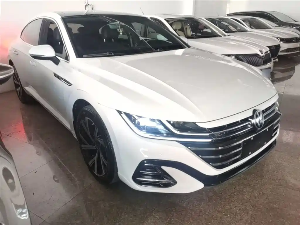 Volkswagen FAW-Volkswagen CC 2021 330TSI Dazzle Edition фото 4