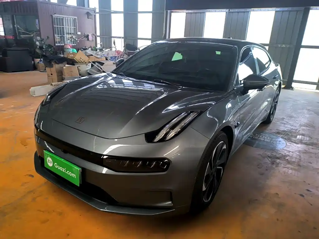 Zeekr 001 2022