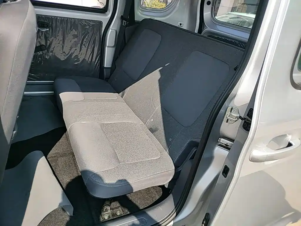 Wuling Motors Wuling Zhiguang NEV 2026 2025 Model Comfort