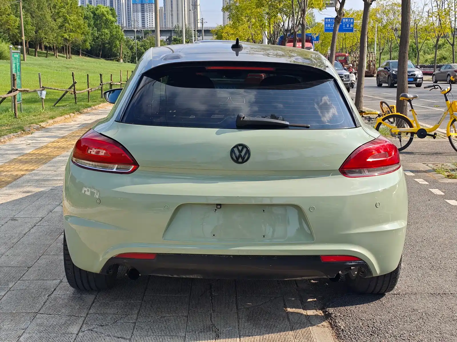 Фото 8 - Volkswagen Scirocco
