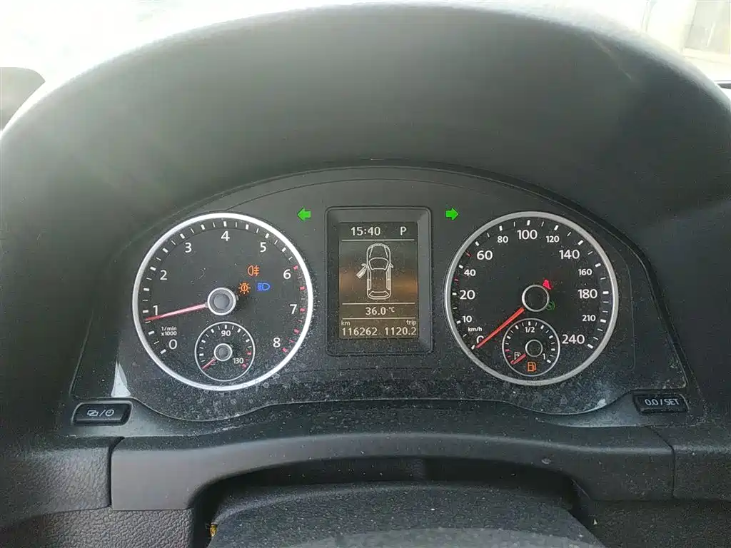 Volkswagen Tiguan 2015 1.8TSI Automatic 2WD Trendline фото 12