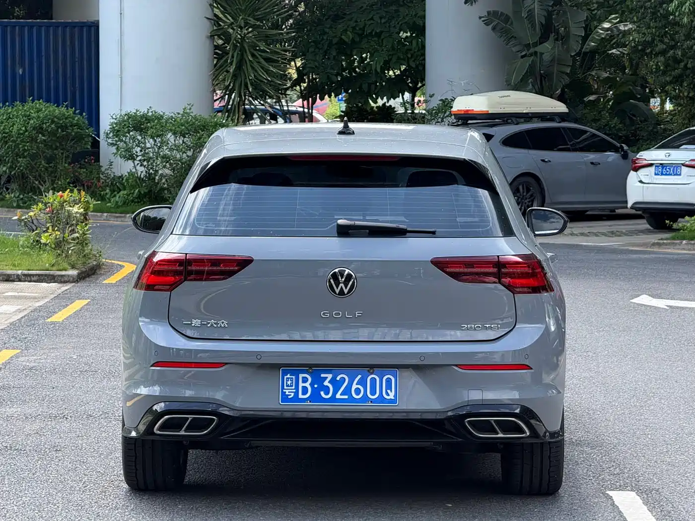 Volkswagen Golf 2023 Facelift 280TSI DSG R-Line Lite фото 8