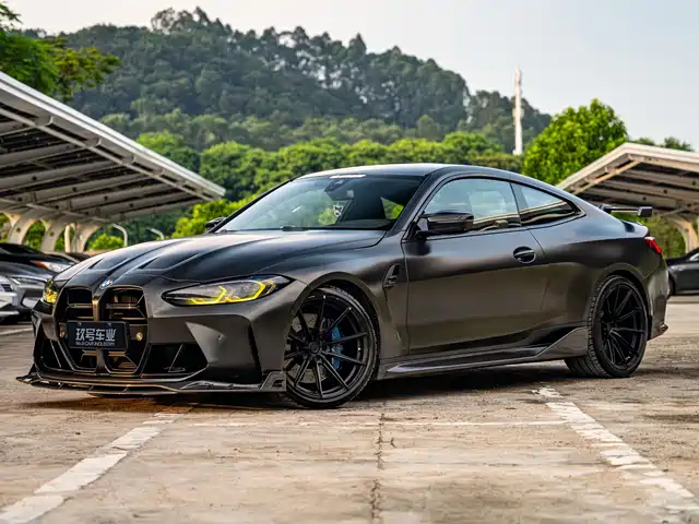 BMW M4 M4, двухдверное купе, Гром