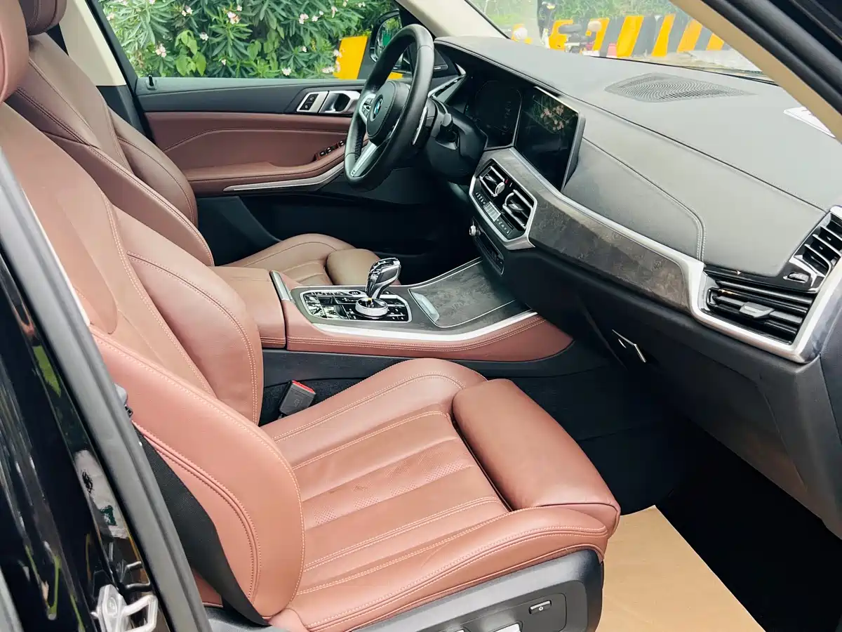BMW X5 (IMPORTED)