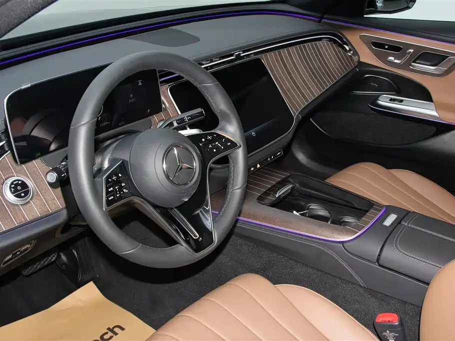 Mercedes-Benz E-Class 2025 E 300 L Fashion фото 22