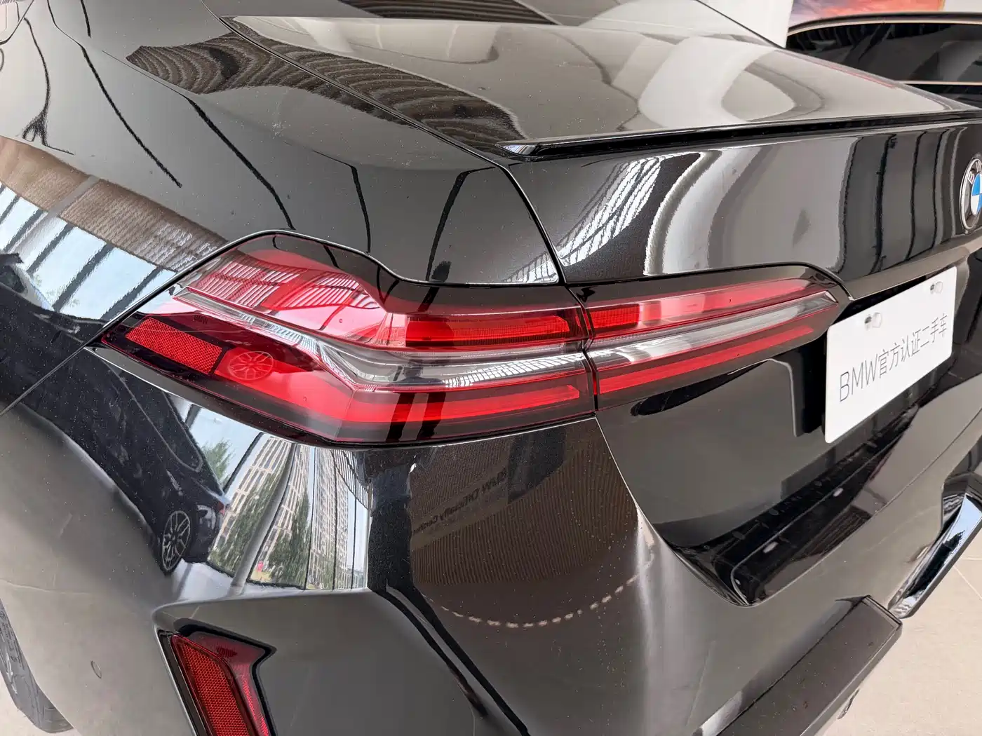 BMW M5 New Energy 2025 M5 фото 26